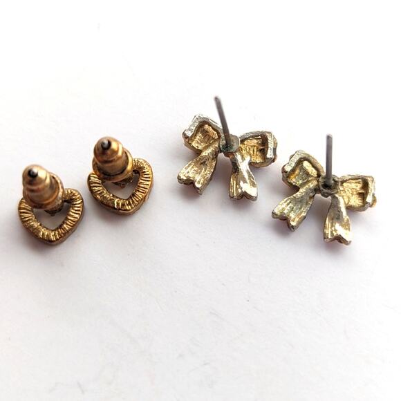Vintage Pink Rhinestone Cute Dainty Heart and Bow Feminine Stud Post Earrings - Picture 4 of 4